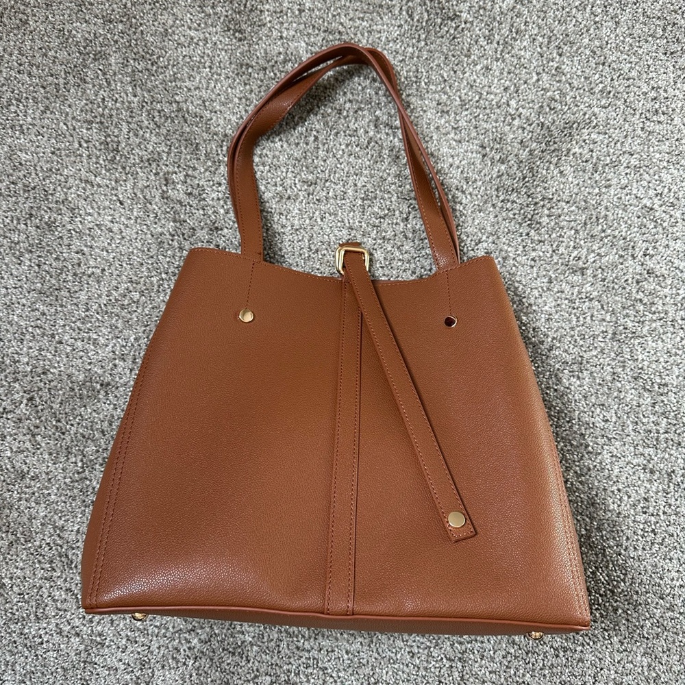 Lulus Back to Business Cognac Tote